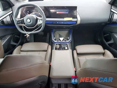 Zdjęcie 8 z 13 samochodu: 2025 BMW X3 30 XDRIVE VIN:5UX53GP09S9047987 - miniatura