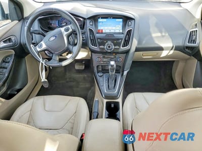 Zdjęcie 8 z 12 samochodu: 2017 FORD FOCUS BEV VIN:1FADP3R49HL314735 - miniatura