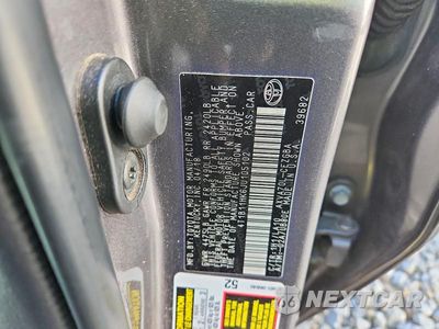 Zdjęcie 12 z 12 samochodu: 2018 TOYOTA CAMRY L VIN:4T1B11HK6JU105102 - miniatura