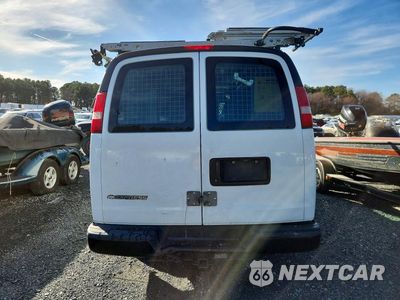 Zdjęcie 6 z 13 samochodu: 2017 CHEVROLET EXPRESS G2500 UTILITY / SERVICE VAN VIN:1GCWGAFF1H1327438 - miniatura