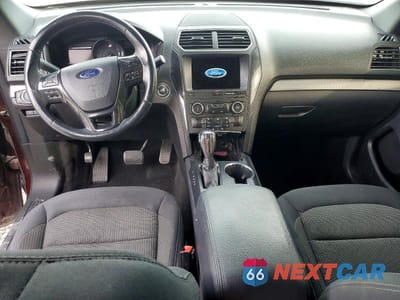 Zdjęcie 8 z 13 samochodu: 2019 FORD EXPLORER XLT VIN:1FM5K8D89KGA73615 - miniatura