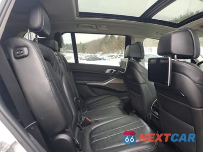 Zdjęcie 11 z 13 samochodu: 2019 BMW X7 XDRIVE40I VIN:5UXCW2C51KL087356 - miniatura