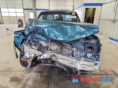 Piąte zdjęcie samochodu w środku: 1994 DODGE DAKOTA VIN:1B7FL26X1RS693017 - miniatura