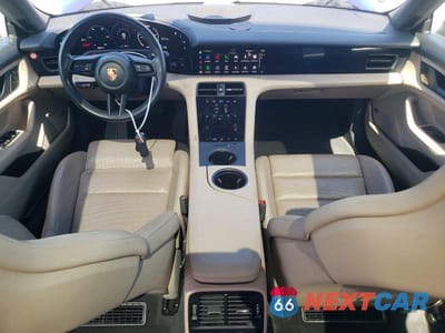 Zdjęcie 8 z 13 samochodu: 2021 PORSCHE TAYCAN 4S VIN:WP0AB2Y16MSA43357 - miniatura