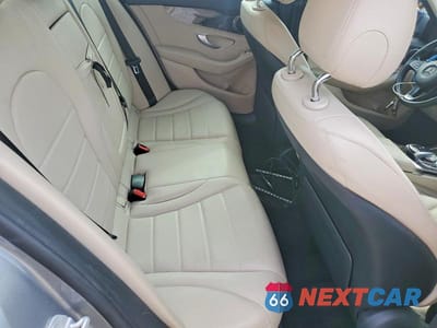Zdjęcie 10 z 12 samochodu: 2016 MERCEDES-BENZ C 300 VIN:55SWF4JBXGU114971 - miniatura