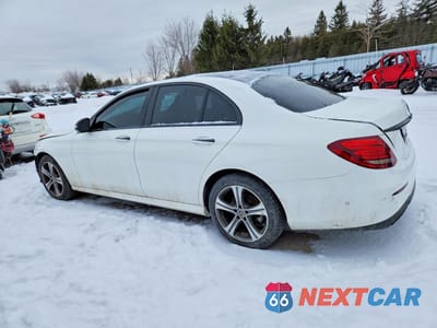 Drugie zdjęcie samochodu z przodu: 2019 MERCEDES-BENZ E 300 4MATIC VIN:WDDZF4KB1KA533201 - miniatura