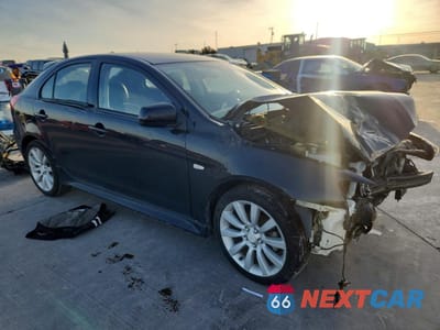 Czwarte zdjęcie samochodu z boku: 2010 MITSUBISHI LANCER GTS VIN:JA32X8HWXAU013553 - miniatura