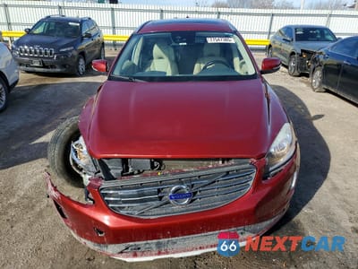 Piąte zdjęcie samochodu w środku: 2016 VOLVO XC60 T5 PREMIER VIN:YV4612RK4G2916876 - miniatura