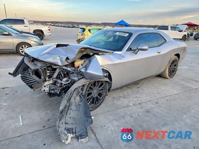 2016 DODGE CHALLENGER SXT 2C3CDZAG3GH131130 - główne zdjęcie licytacji z USA - miniatura