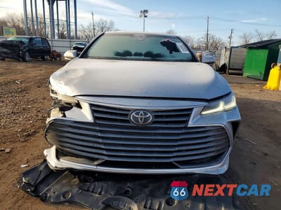 Piąte zdjęcie samochodu w środku: 2019 TOYOTA AVALON LIMITED VIN:4T1BZ1FB3KU013233 - miniatura