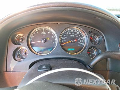 Zdjęcie 9 z 14 samochodu: 2010 GMC YUKON XL DENALI VIN:1GKUKMEF2AR217809 - miniatura