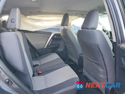 Zdjęcie 10 z 12 samochodu: 2015 TOYOTA RAV4 XLE VIN:2T3RFREV2FW307950 - miniatura