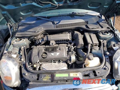 Zdjęcie 11 z 11 samochodu: 2010 MINI COOPER VIN:WMWMF3C55ATZ65054 - miniatura