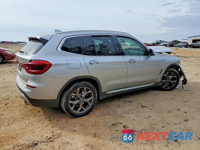 Trzecie zdjęcie samochodu z tyłu: 2021 BMW X3 SDRIVE30I VIN:5UXTY3C05M9E39488 - miniatura