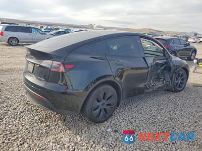 Trzecie zdjęcie samochodu z tyłu: 2025 TESLA MODEL Y VIN:7SAYGDEE4SF301324 - miniatura