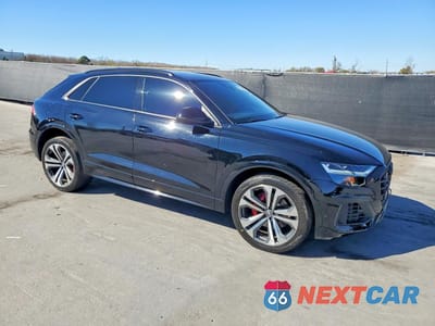 Czwarte zdjęcie samochodu z boku: 2019 AUDI Q8 PREMIUM PLUS VIN:WA1BVAF19KD038199 - miniatura