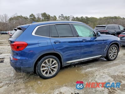 Trzecie zdjęcie samochodu z tyłu: 2019 BMW X3 XDRIVE30I VIN:5UXTR9C50KLE18561 - miniatura