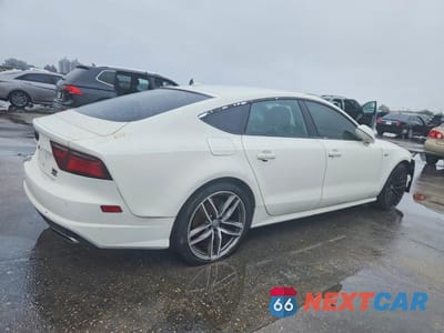 Trzecie zdjęcie samochodu z tyłu: 2016 AUDI A7 PRESTIGE VIN:WAU2GAFCXGN178262 - miniatura