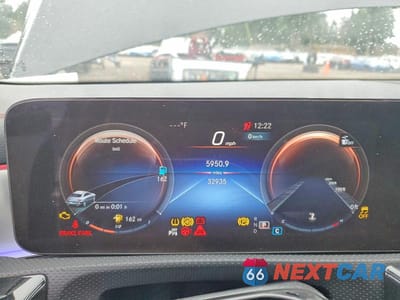 Zdjęcie 9 z 11 samochodu: 2023 MERCEDES-BENZ CLA 250 4MATIC VIN:W1K5J4HB6PN384336 - miniatura