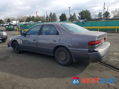 Drugie zdjęcie samochodu z przodu: 1998 TOYOTA CAMRY CE VIN:JT2BG22K2W0172966 - miniatura