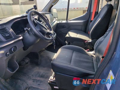 Zdjęcie 7 z 13 samochodu: 2020 FORD TRANSIT 250 DELIVERY VAN VIN:1FTBR3X87LKB32452 - miniatura