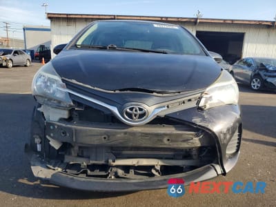 Piąte zdjęcie samochodu w środku: 2015 TOYOTA YARIS 5-DOOR L VIN:VNKKTUD37FA046902 - miniatura