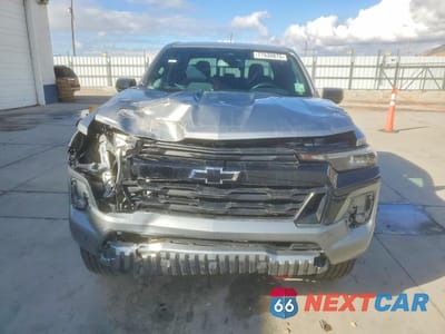 Piąte zdjęcie samochodu w środku: 2024 CHEVROLET COLORADO Z71 VIN:1GCPTDEK0R1257240 - miniatura