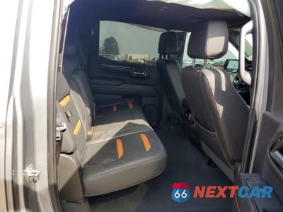 Zdjęcie 10 z 12 samochodu: 2024 GMC SIERRA K1500 AT4 VIN:3GTUUEE83RG203703 - miniatura