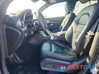 Zdjęcie 7 z 14 samochodu: 2020 MERCEDES-BENZ GLC 300 4MATIC VIN:W1N0G8EB3LF825853 - miniatura