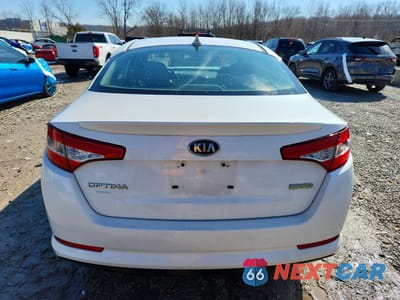 Zdjęcie 6 z 12 samochodu: 2013 KIA OPTIMA HYBRID LX VIN:KNAGM4AD3D5038470 - miniatura