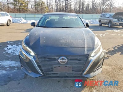 Piąte zdjęcie samochodu w środku: 2024 NISSAN ALTIMA SV VIN:1N4BL4DW3RN425675 - miniatura