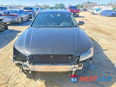 Piąte zdjęcie samochodu w środku: 2017 AUDI A8 L QUATTRO VIN:WAU44AFD4HN008975 - miniatura