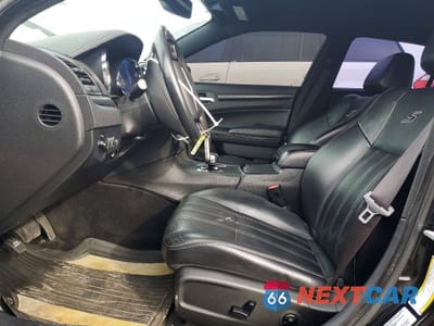 Zdjęcie 7 z 13 samochodu: 2014 CHRYSLER 300 S VIN:2C3CCAGGXEH384017 - miniatura