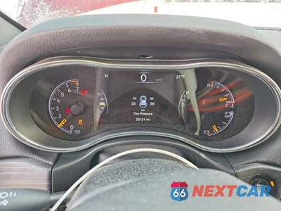 Zdjęcie 9 z 13 samochodu: 2022 JEEP GRAND CHEROKEE LIMITED VIN:1C4RJFBGXNC100369 - miniatura