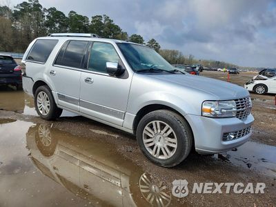 Czwarte zdjęcie samochodu z boku: 2011 LINCOLN NAVIGATOR VIN:5LMJJ2H58BEJ08216 - miniatura