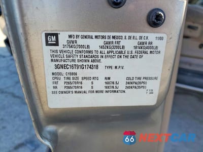 Zdjęcie 13 z 13 samochodu: 2001 CHEVROLET SUBURBAN C1500 VIN:3GNEC16T91G174318 - miniatura