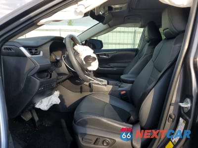Zdjęcie 7 z 12 samochodu: 2024 TOYOTA RAV4 XLE PREMIUM VIN:2T3C1RFV3RW347526 - miniatura