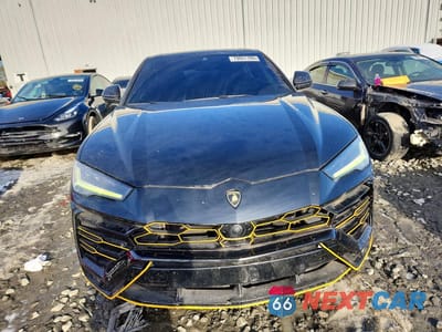 Piąte zdjęcie samochodu w środku: 2019 LAMBORGHINI URUS VIN:ZPBUA1ZL3KLA04748 - miniatura
