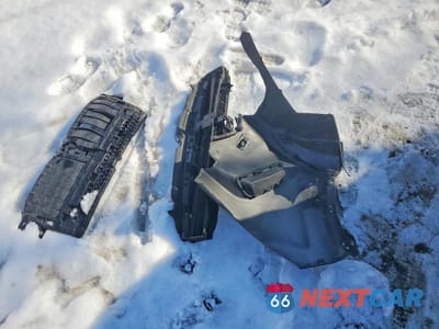 Zdjęcie 12 z 13 samochodu: 2026 BMW M440XI VIN:WBA83DA0XTCV04099 - miniatura