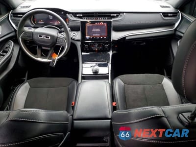 Zdjęcie 8 z 13 samochodu: 2024 JEEP GRAND CHEROKEE LAREDO VIN:1C4RJHAG2RC263696 - miniatura