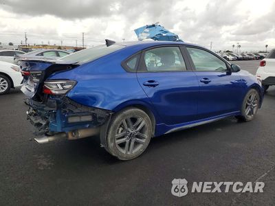 Trzecie zdjęcie samochodu z tyłu: 2021 KIA FORTE GT LINE VIN:3KPF34AD3ME306570 - miniatura