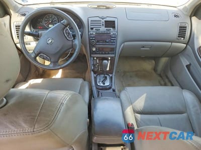 Zdjęcie 8 z 12 samochodu: 2002 NISSAN MAXIMA GLE VIN:JN1DA31D32T432362 - miniatura