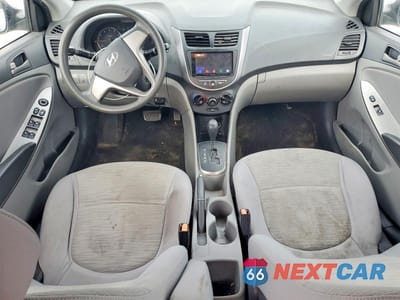 Zdjęcie 8 z 11 samochodu: 2017 HYUNDAI ACCENT SE VIN:KMHCT4AEXHU306984 - miniatura