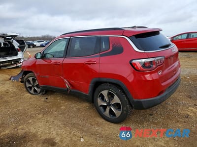 Drugie zdjęcie samochodu z przodu: 2018 JEEP COMPASS LATITUDE VIN:3C4NJCBB2JT186776 - miniatura