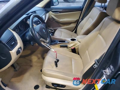 Zdjęcie 7 z 12 samochodu: 2014 BMW X1 XDRIVE35I VIN:WBAVM5C52EVV91423 - miniatura