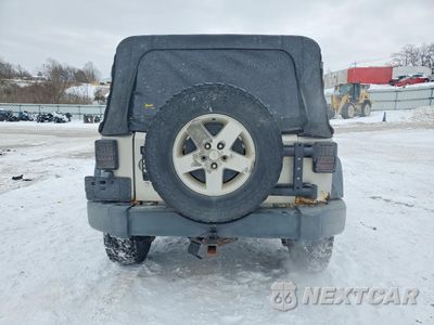Zdjęcie 6 z 12 samochodu: 2007 JEEP WRANGLER X VIN:1J4GA39197L122660 - miniatura