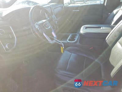 Zdjęcie 7 z 12 samochodu: 2020 GMC SIERRA K1500 SLT VIN:3GTU9DEDXLG171672 - miniatura