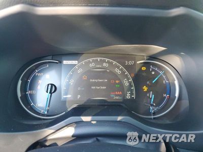 Zdjęcie 9 z 13 samochodu: 2025 TOYOTA RAV4 XSE VIN:JTME6RFV4SD583793 - miniatura