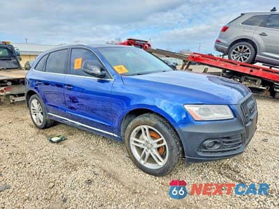 Czwarte zdjęcie samochodu z boku: 2014 AUDI Q5 PREMIUM PLUS VIN:WA1LFAFP9EA035332 - miniatura