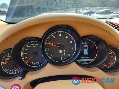 Zdjęcie 9 z 13 samochodu: 2017 PORSCHE CAYENNE VIN:WP1AA2A24HKA85940 - miniatura